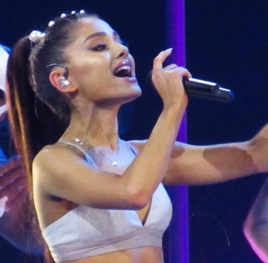 Ariana Grande- Top 10 Best Female Singers right now