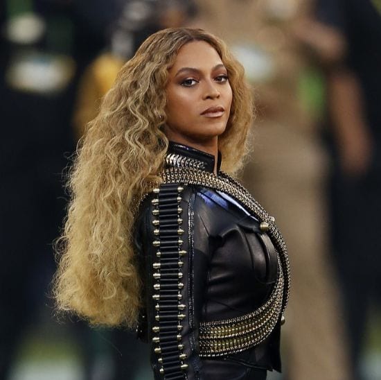 Beyonce - Top 10 Best Female Singers right now