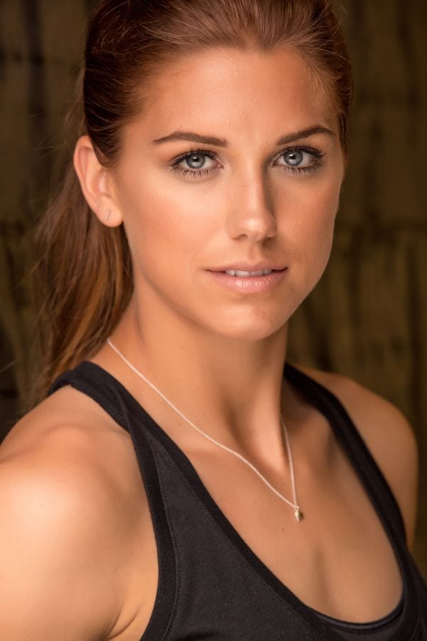 Hottest Near-Nude Pictures of Alex Morgan-8