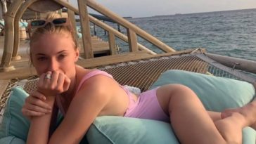 76 Hot Sophie Turner Pictures That Will Turn You On!