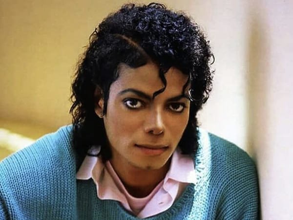 Michael Jackson top 10 Most talented male singers of all time